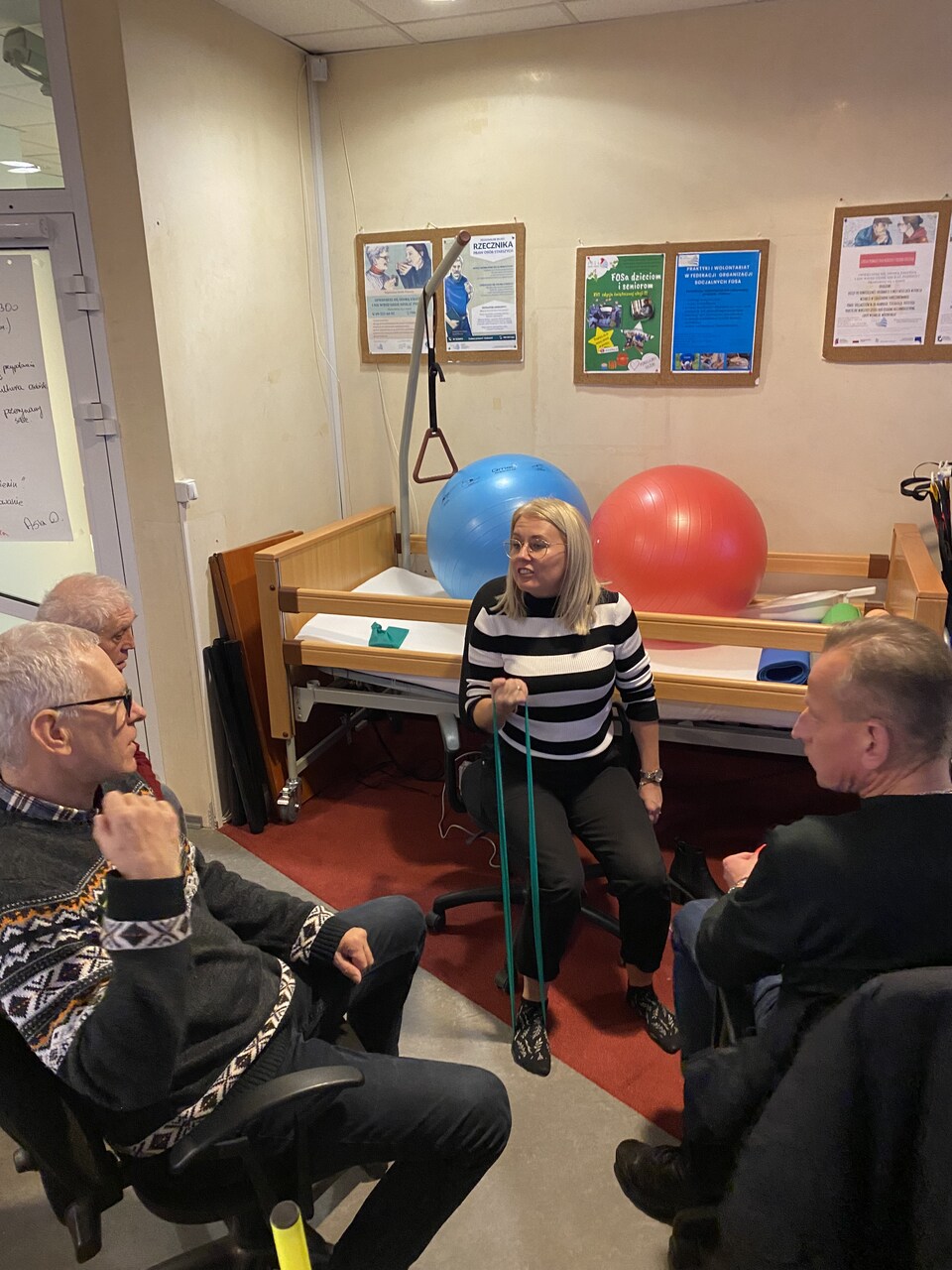 Szkoła dla opiekunów – spotkanie z fizjoterapeutką